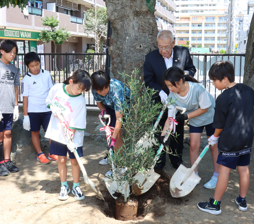 treeplanting1