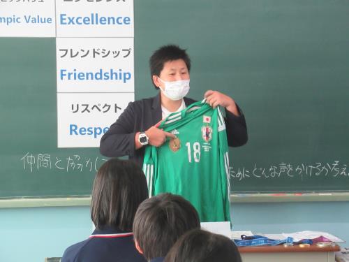 海堀 あゆみ 氏