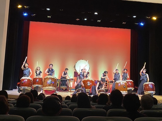 和太鼓豊屋公演の様子