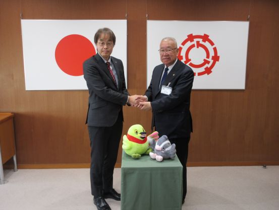 町長と