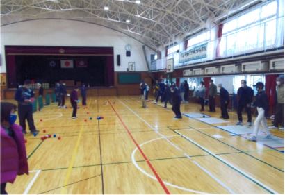 ボッチャ愛好会高州東町地区ボッチャ大会の試合開始の様子