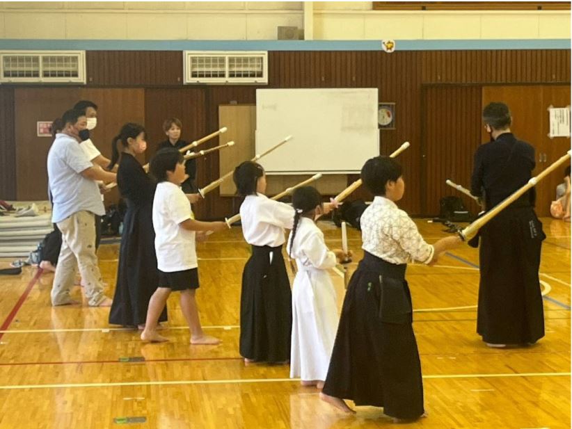 新和剣友会全体練習の様子