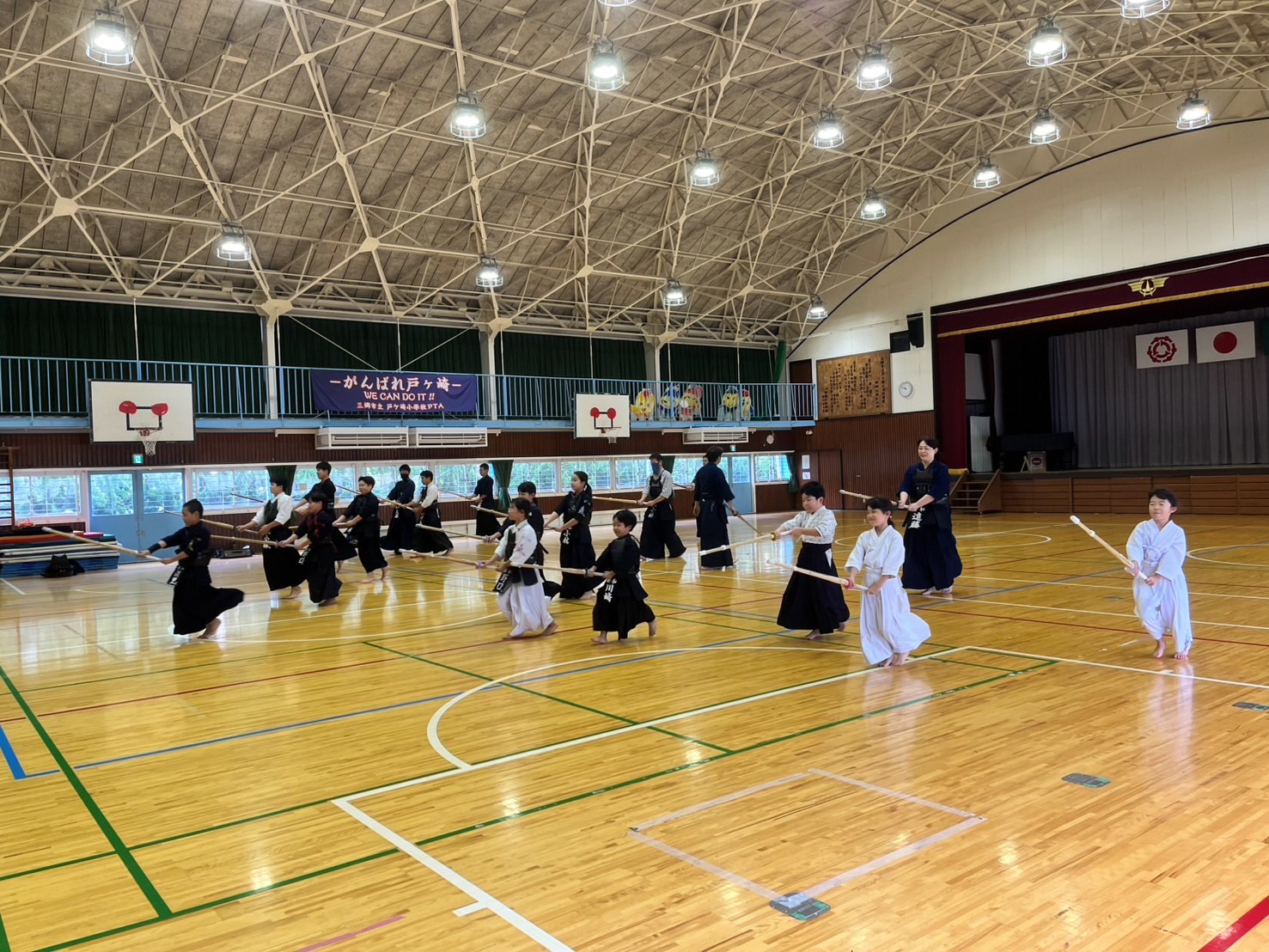 新和剣友会大人から子どもまで幅広く稽古