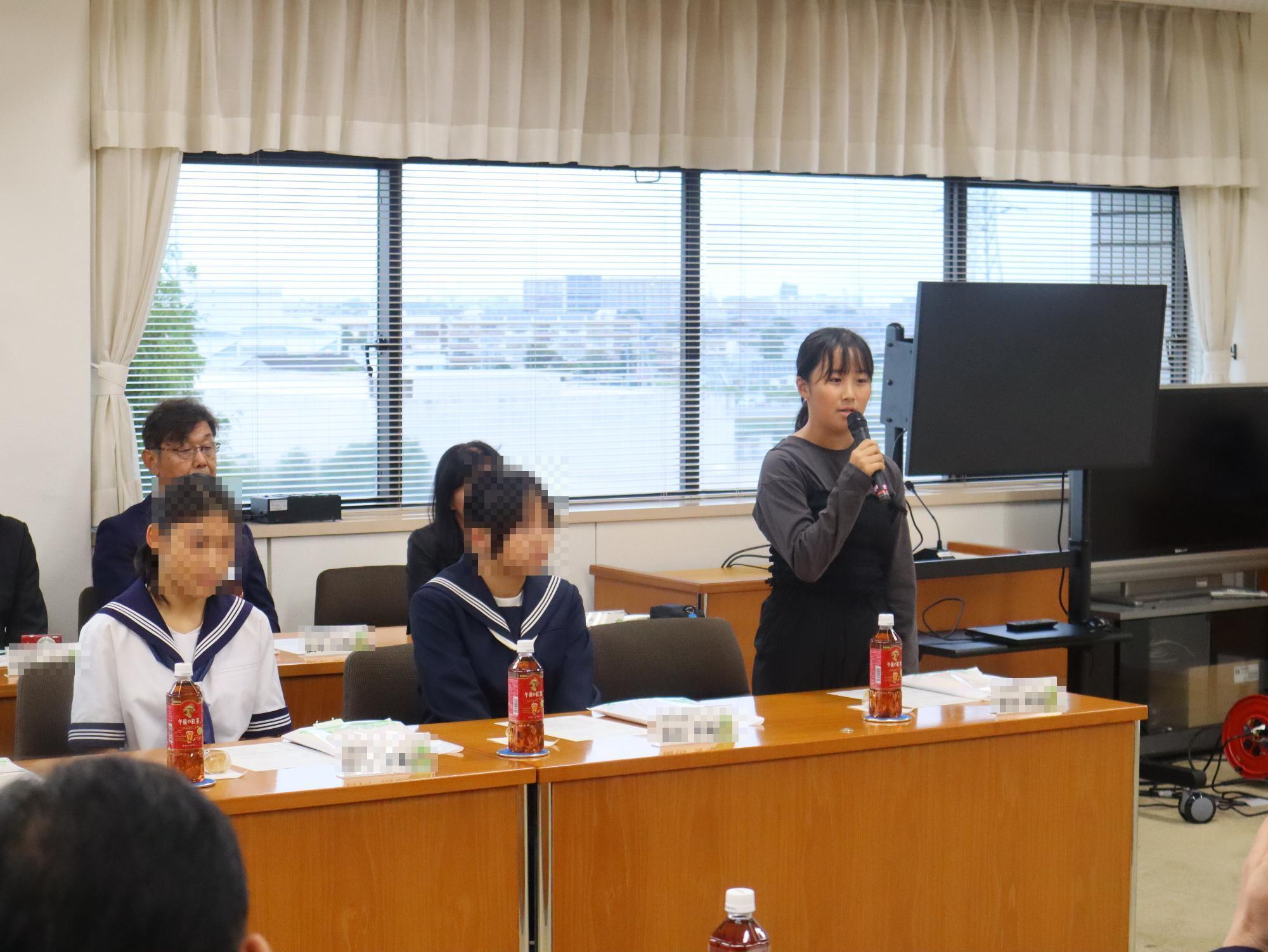 小学生報告