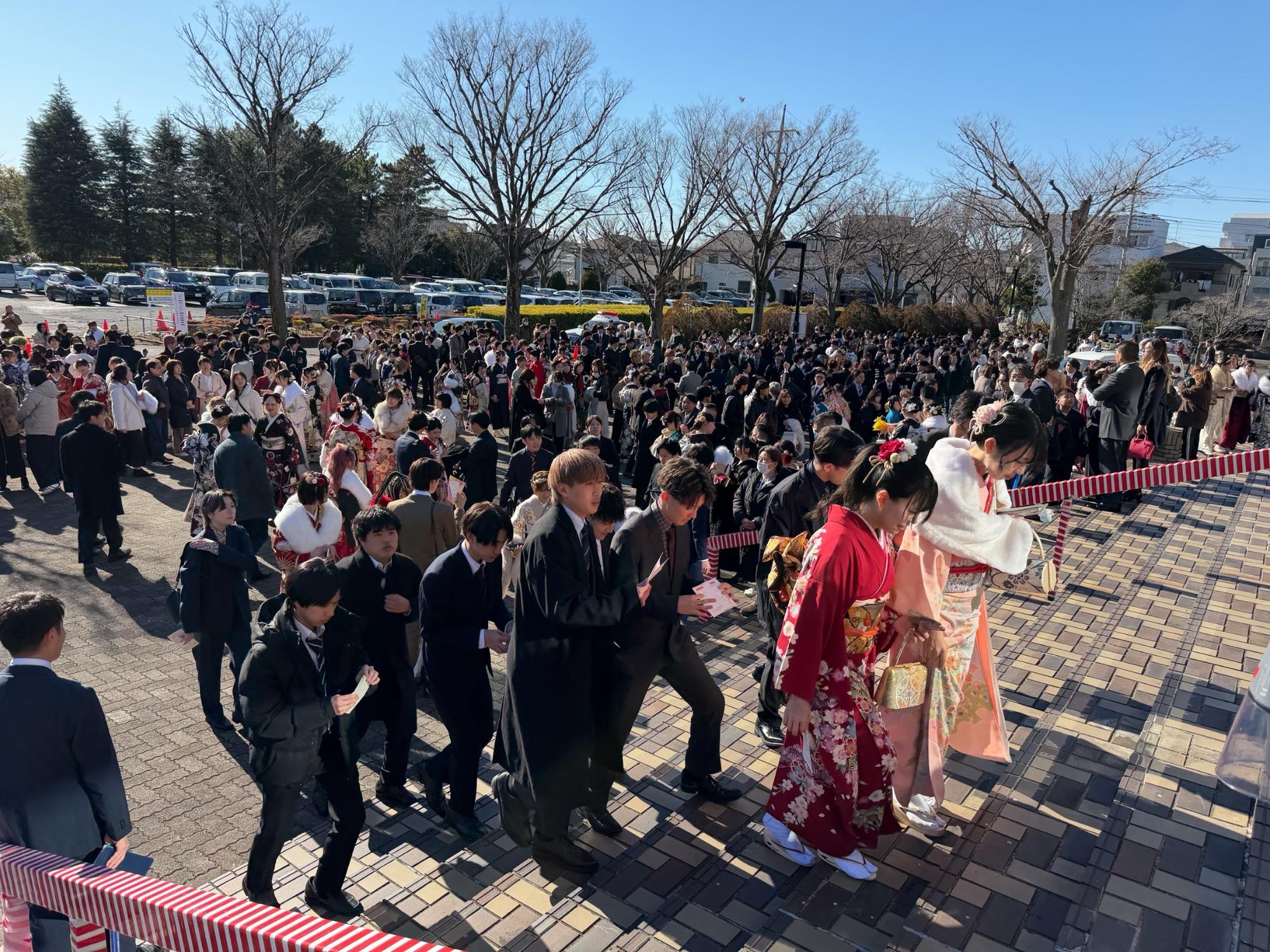 二十歳のつどい2026受付のようす