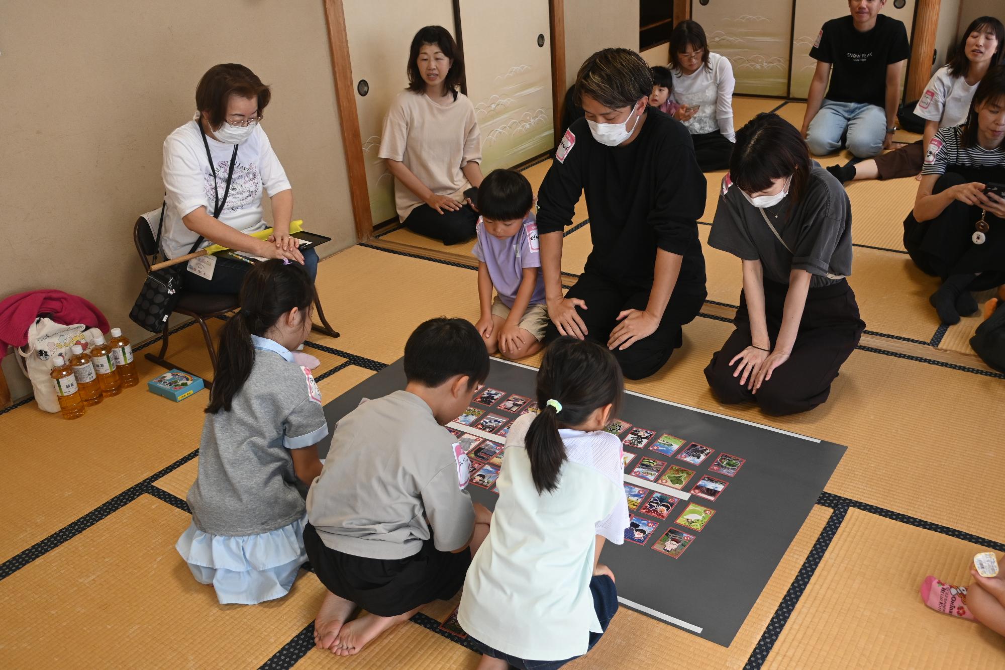 R8カルタ大会2
