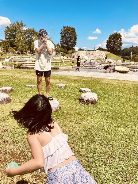 バッシャーン！